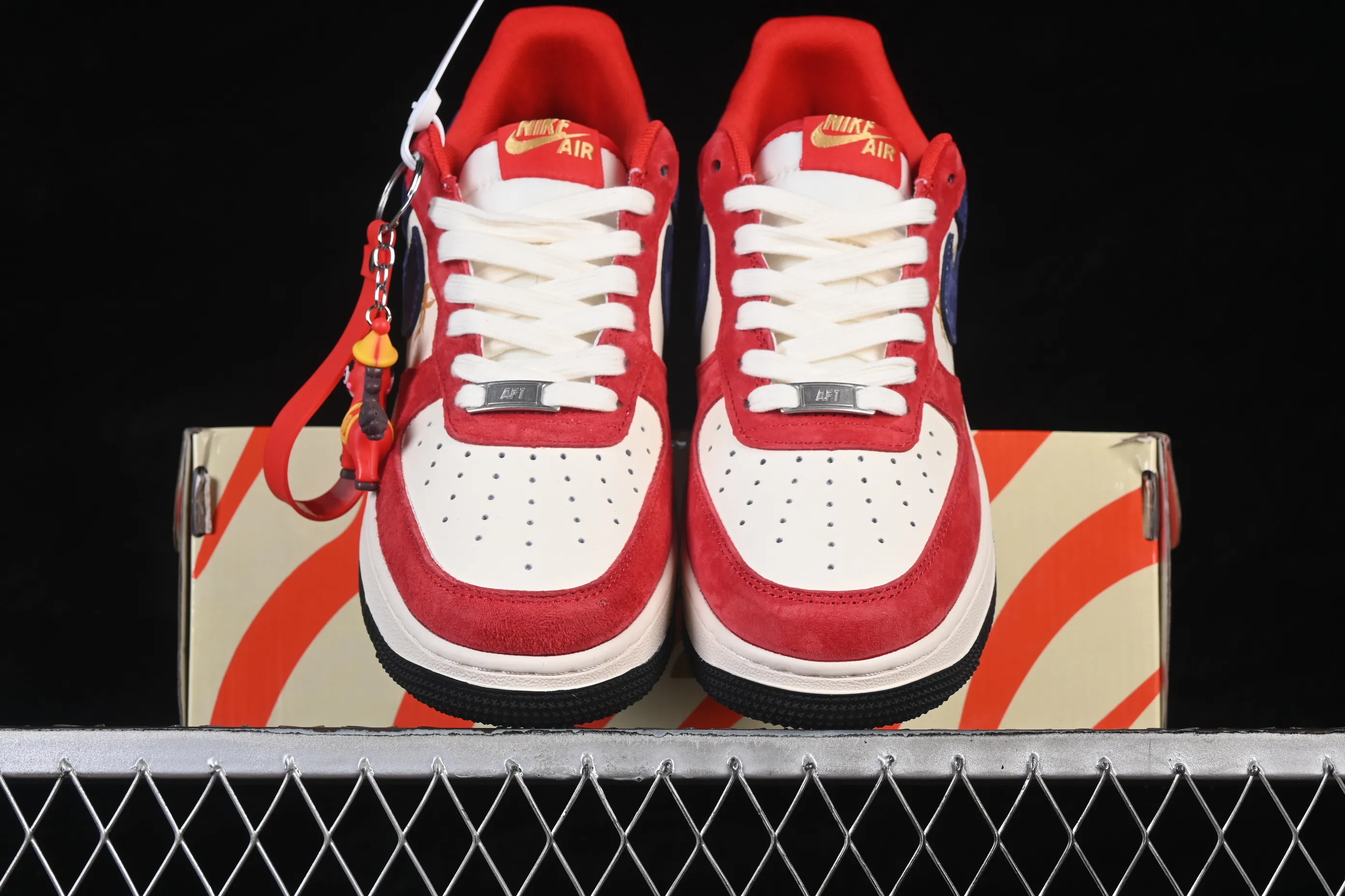 All categories Nk Air Force 1 Air Force series Nk Air Force 1 Low Air Force low top Nike Air Force 1'07 Low Year of the Horse limited edition red, white and blue stitching Air Force 1 low top casual sneakers XD0028-019